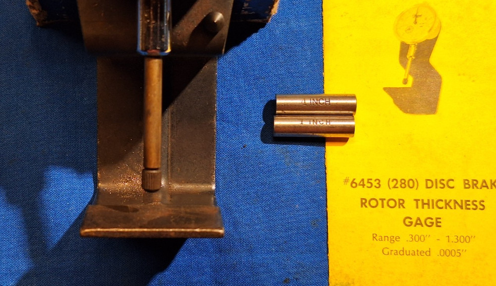Central Tools 6453 disc brake rotor thickness gauge / dial indicator