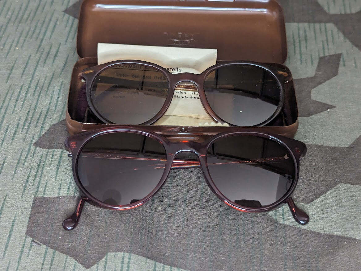 Reproduction WWII German Luftwaffe Umbral Sunglasses Vintage 1940s Red Brown