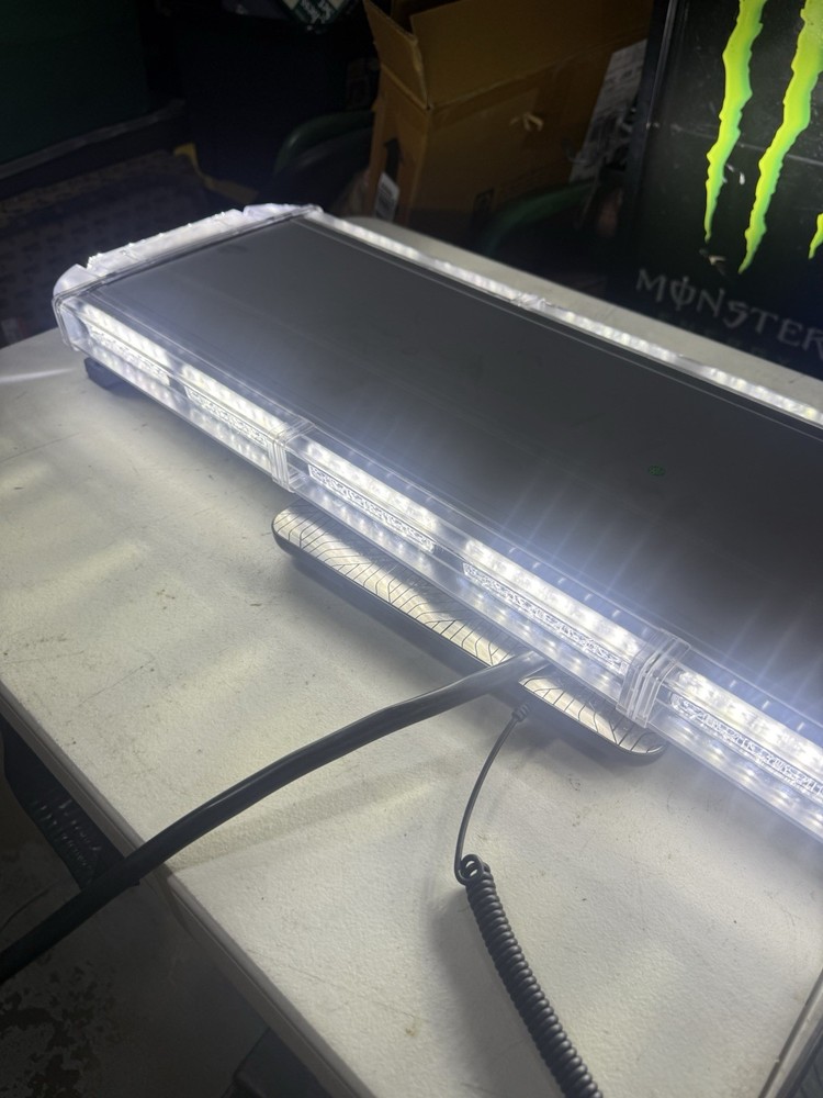 LED Equipped Light bar 36” Emergency Strobe Light White