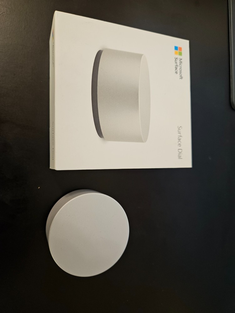 Microsoft Surface Dial Bluetooth Silver Excellent Condition
