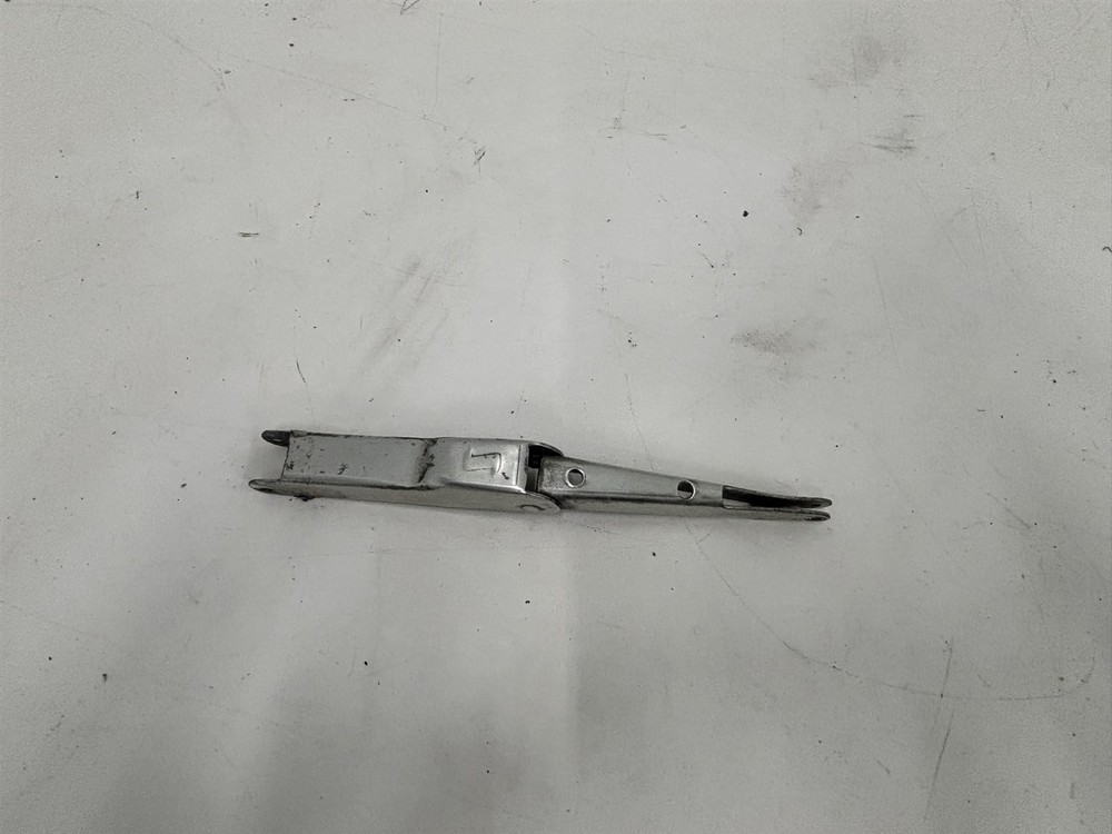 Luscombe Model 8 Window Latch Prop
