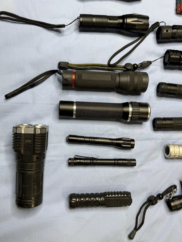 Flashlight Lot 16 Flashlights In Total