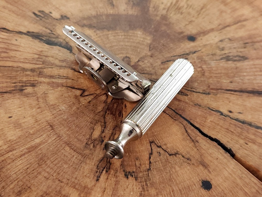 GEM 1912 Short Handle VTG Single Edge Safety Razor