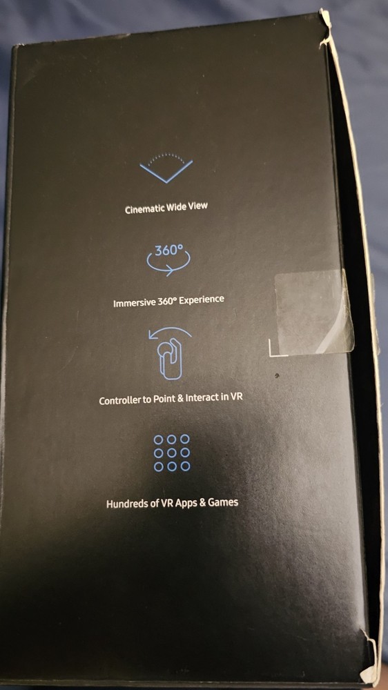 Samsung Gear VR with Controller Black Smartphone VR Headset