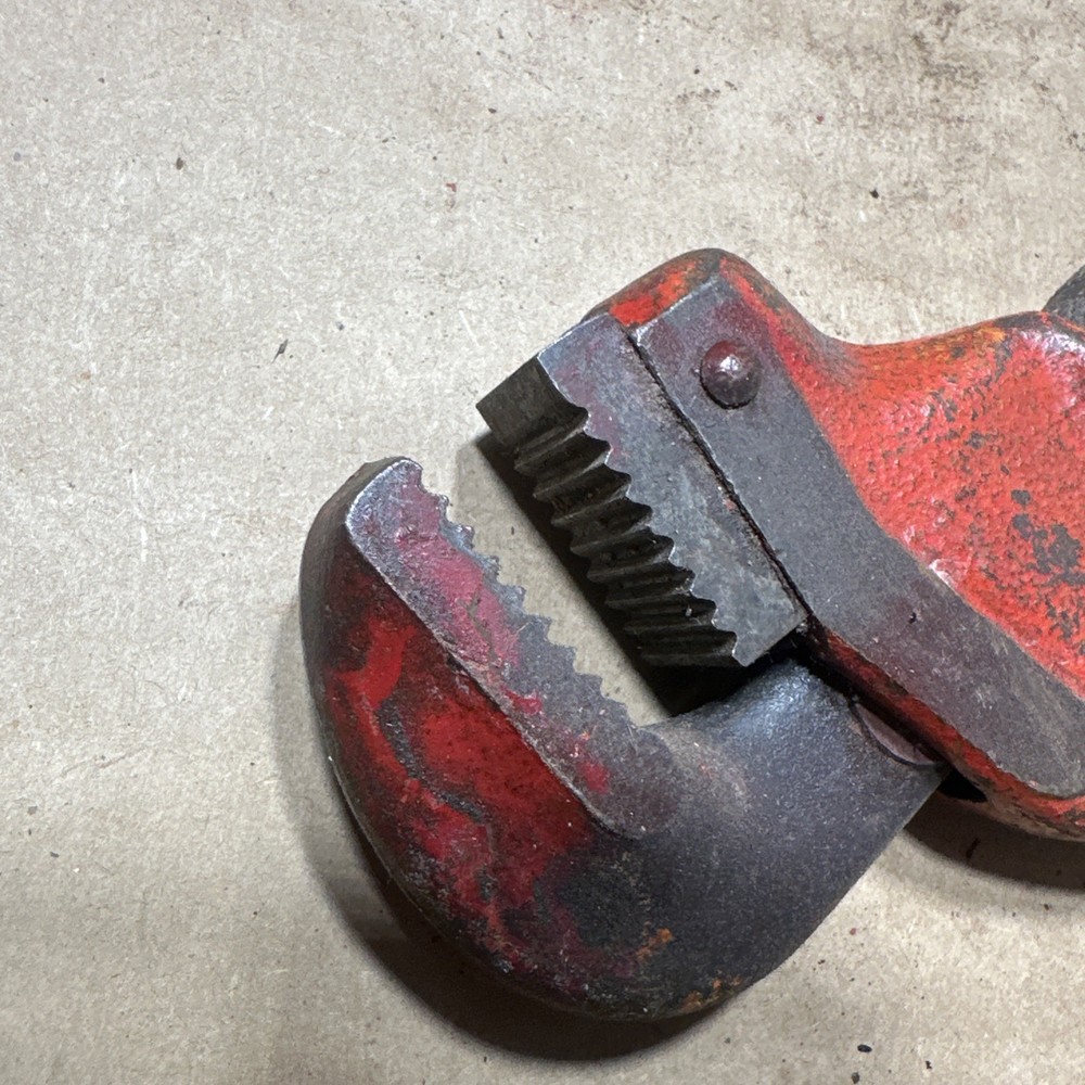 RIDGID E10 Offset Pipe Wrench U.S.A. MADE TOOL, E-10 *FREE SHIPPING *.