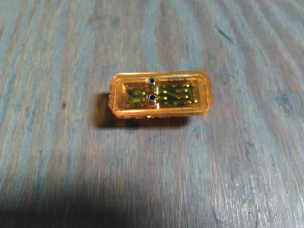 Replaces UNIVERSAL ALL INTERIOR CAB LIGHT , GA