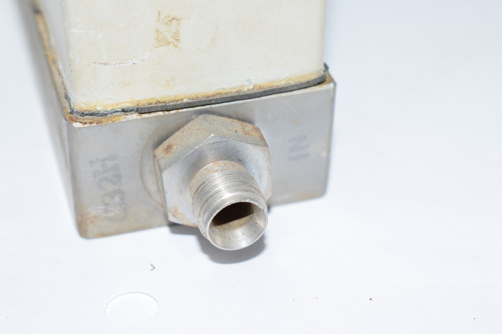 Applied Materials AFC-550 Mass Flow Controller 6-300 sccm Hydrogen 02808