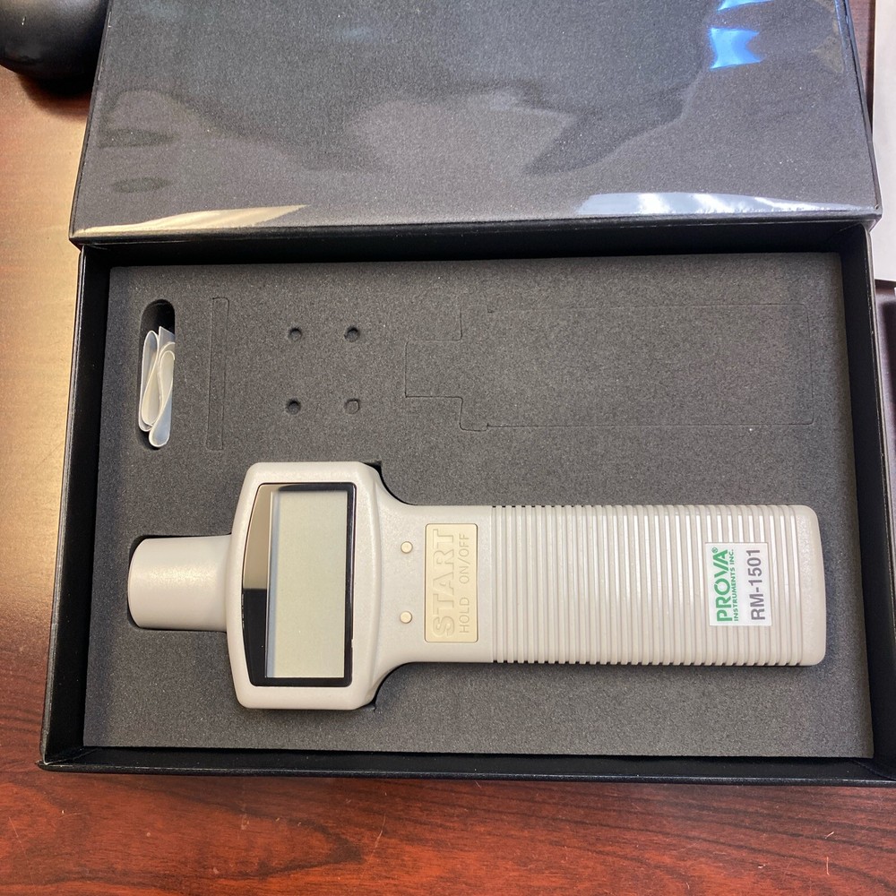 PROVA 1501 Digital Tachometer