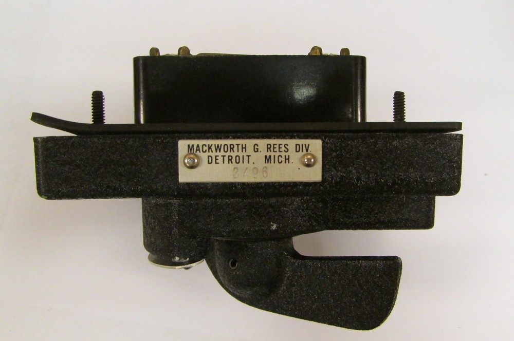 REES 3496 Long Lever HD Black Knob 2 Pos. Maintained Selector Switch