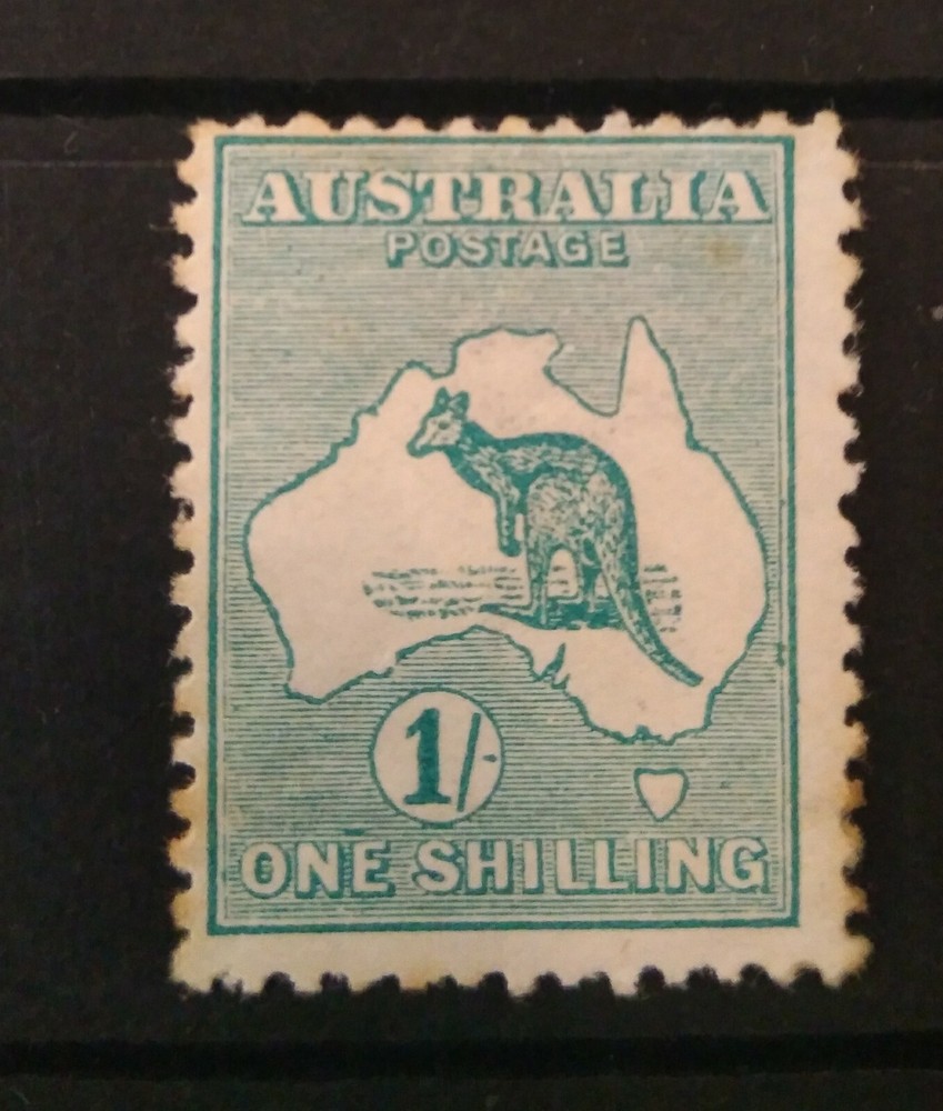 Australia 1913-20 kangaroo 1/- Mint spacefiller