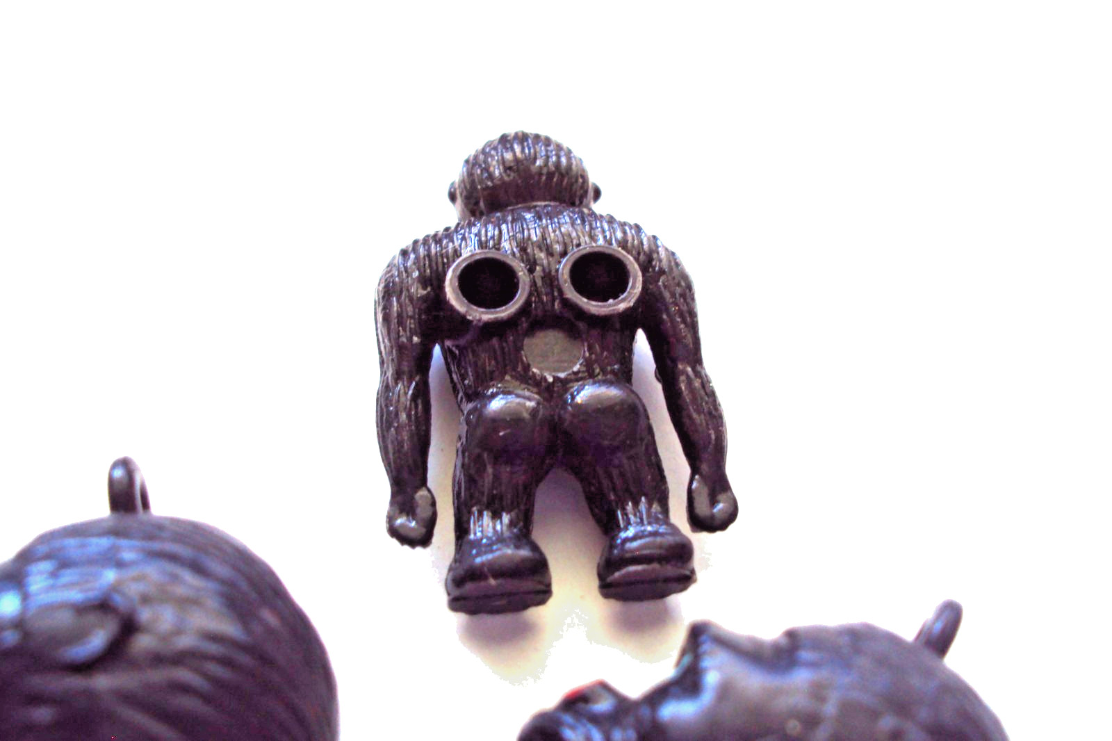 Vtg Gumball Charm Cracker Jack 60's HK KING KONG/ GRANDSON OF KONG vending toy