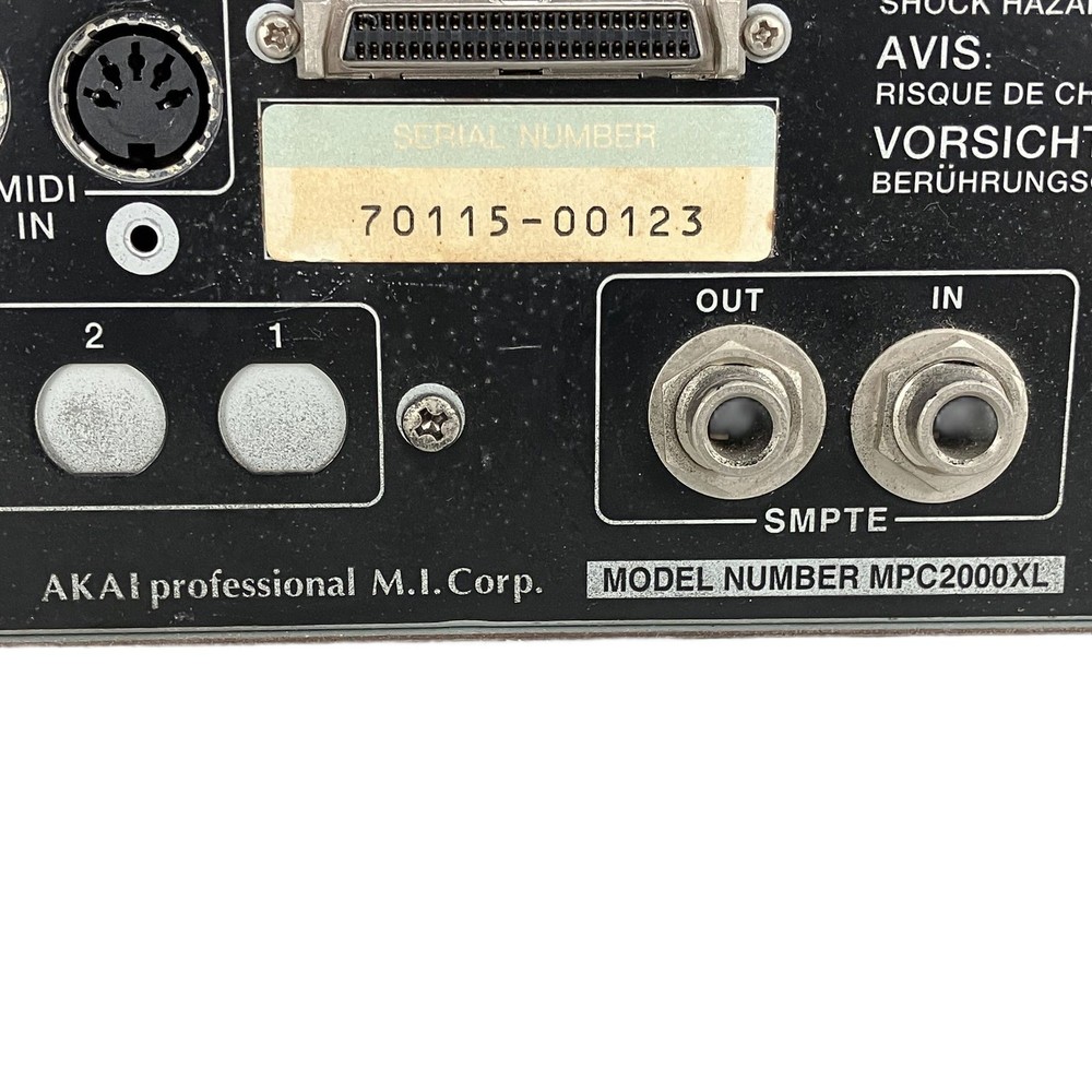 AKAI MPC2000XL professional sampler custom