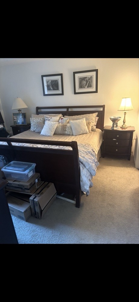 King Bedroom Set – Full Matching Set – Solid Wood