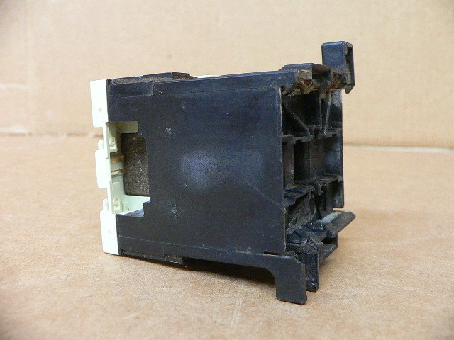 Square D 8502-Pcd3.10E Contactor 24V