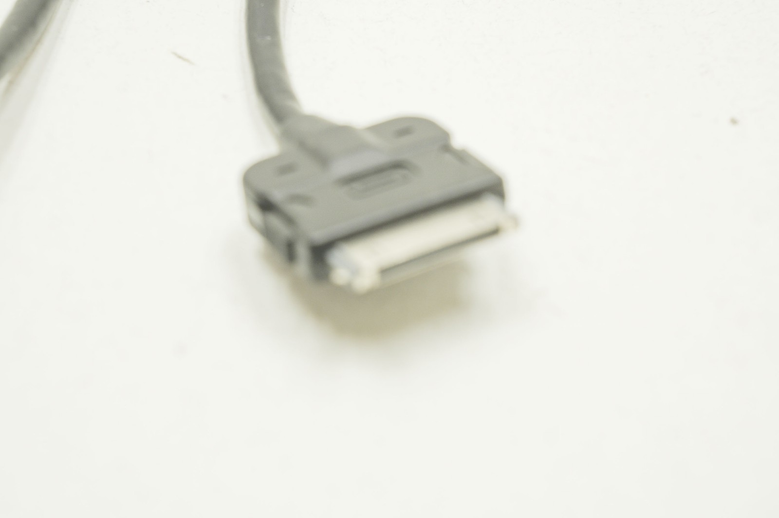 2008-2015 AUDI Ipod Iphone MMI Cable OEM #4F0051510K
