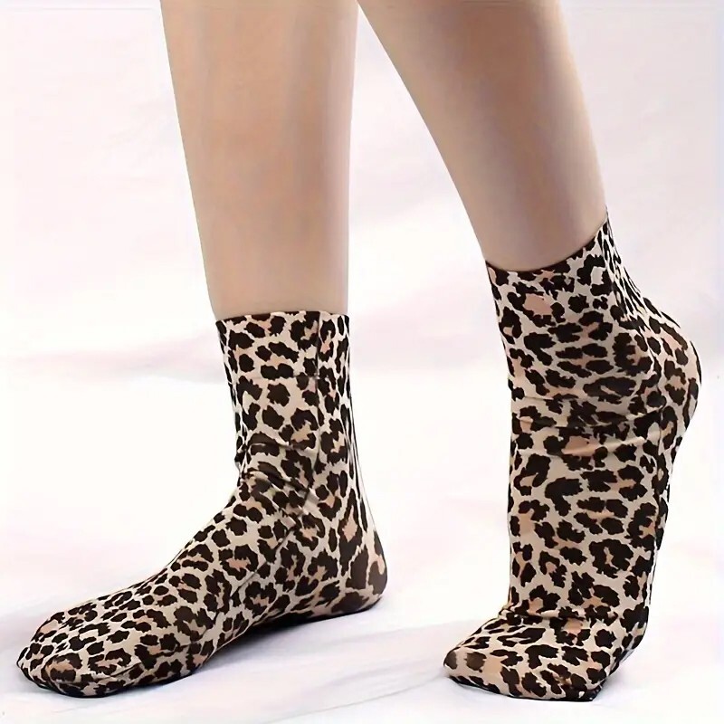 Leopard Print Animal Pattern Thin & Lightweight Socks (One Size)