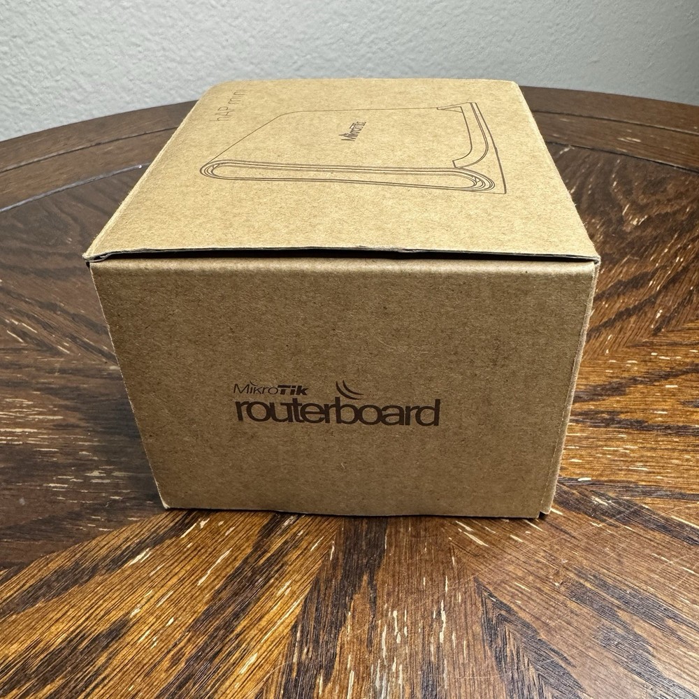 MikroTik RB931-2nD hAP mini Wireless Router Bundle w/ Power Adapter Box