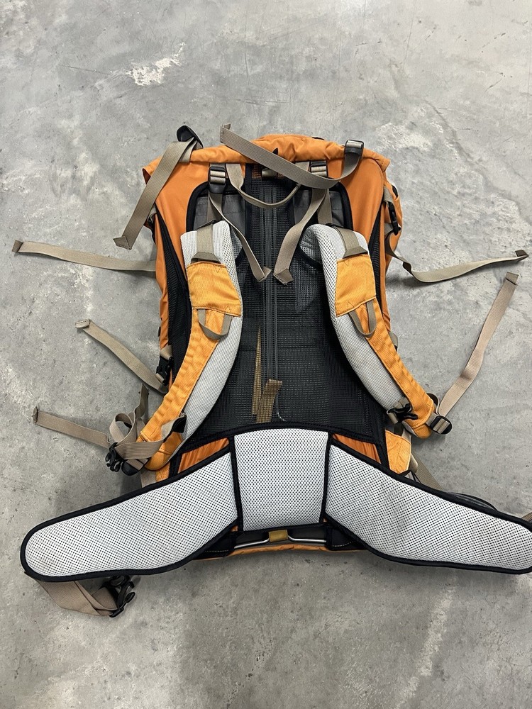 Kelly Locus 40L Backpack