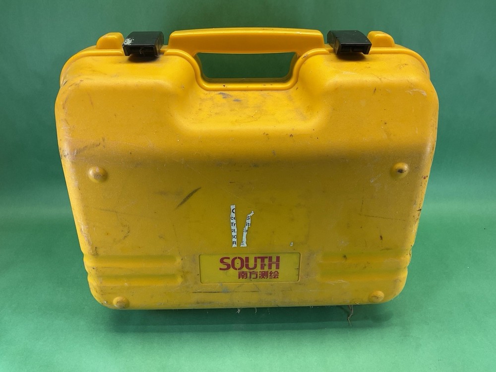 South Electronic Theodolite ET-20 W/ Case - UNTESTED