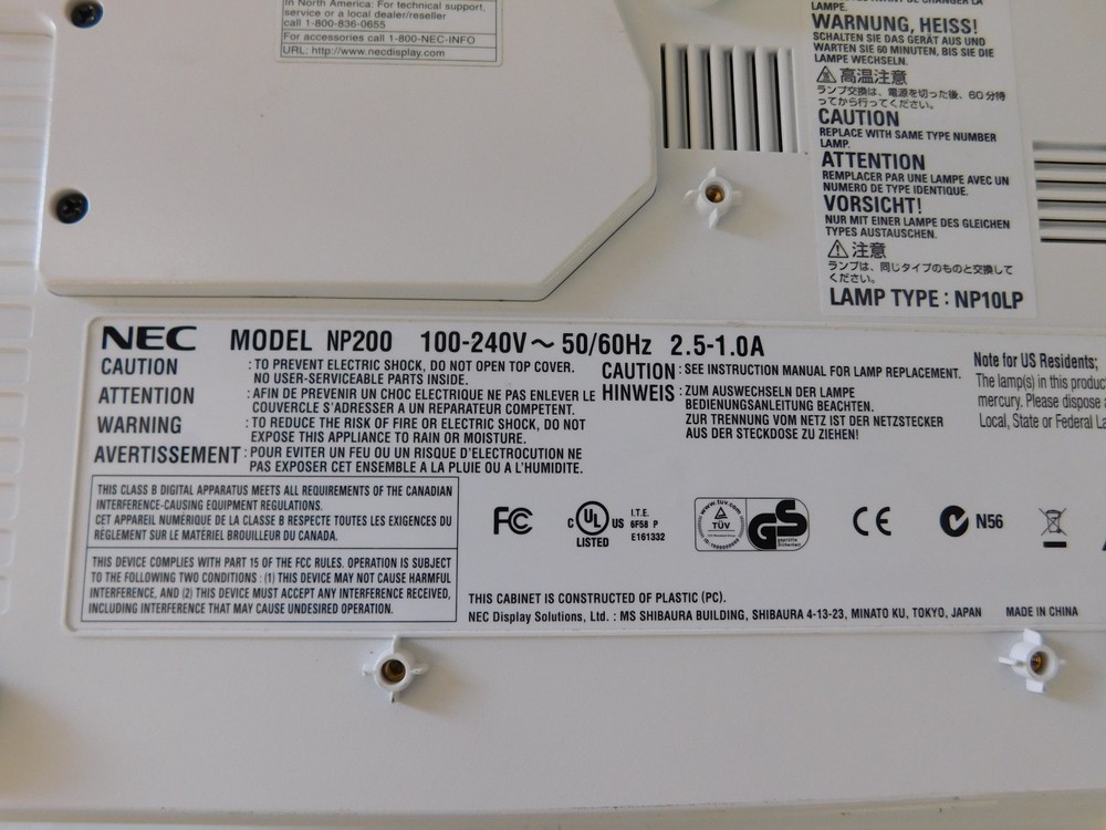^^ NEC MODEL NP200 PROJECTOR - NO REMOTE (SSP78)