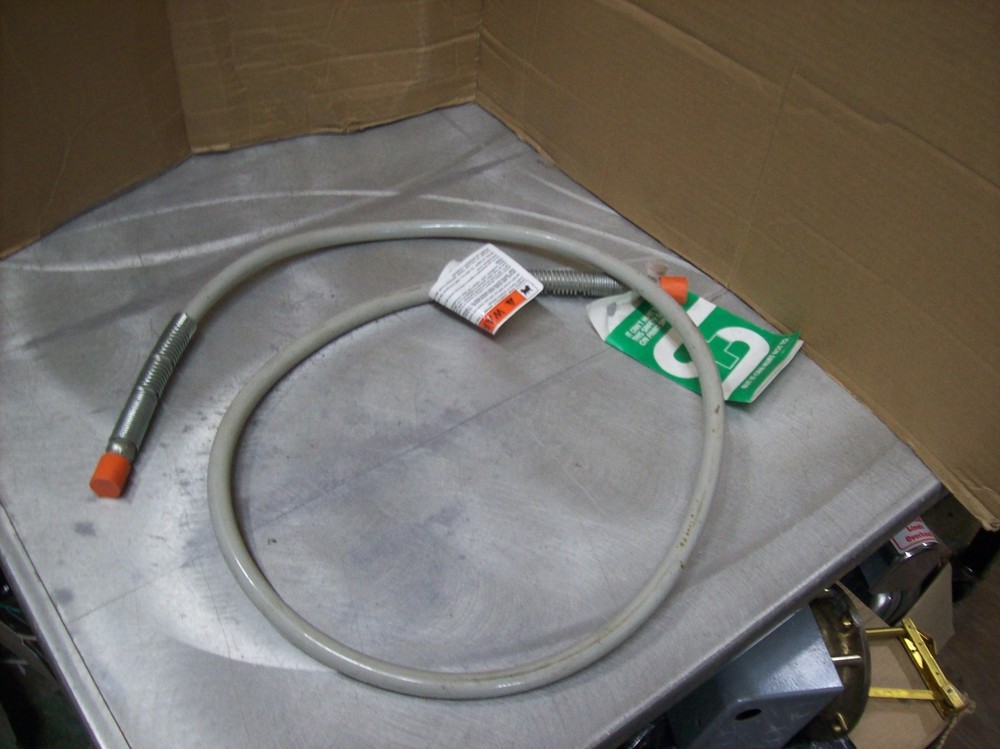 H4) Graco OEM Paint Sprayer Pump Hose 138117