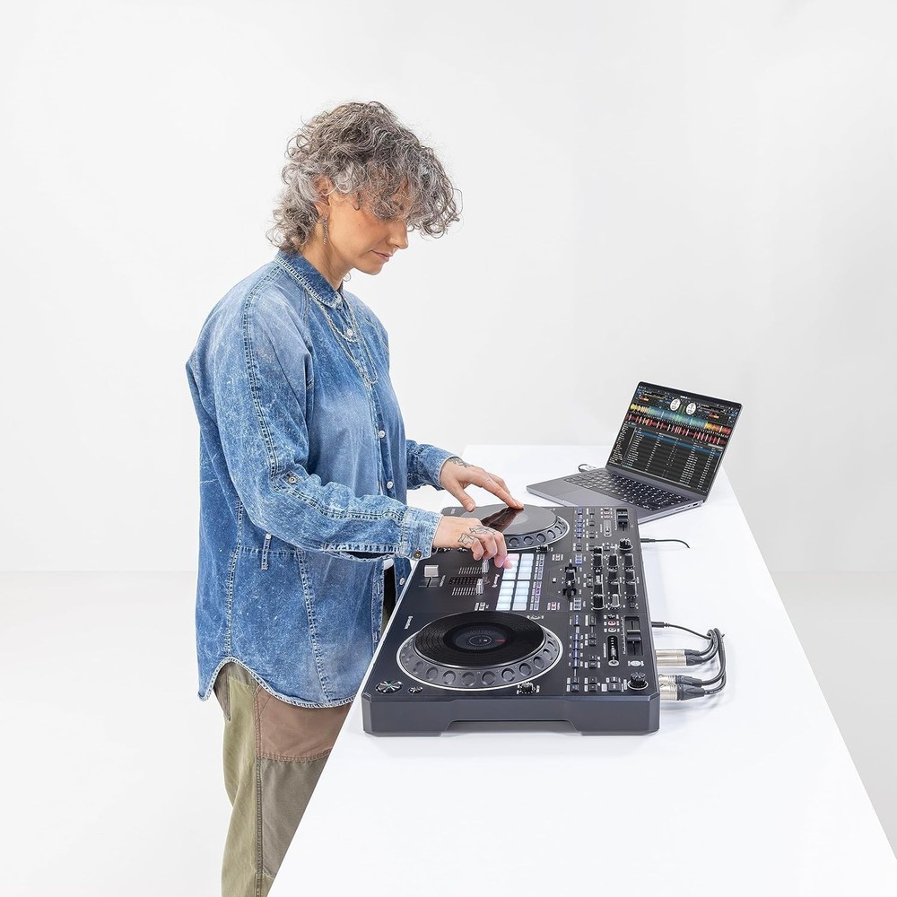 Pioneer DDJ-REV5 Rev 5 Professional DJ Effects Processor NEW