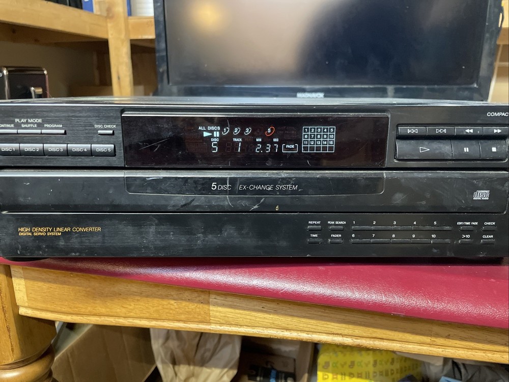 Sony CDP-C265 5-Disc Carousel CD Player Changer - TESTED & WORKING!
