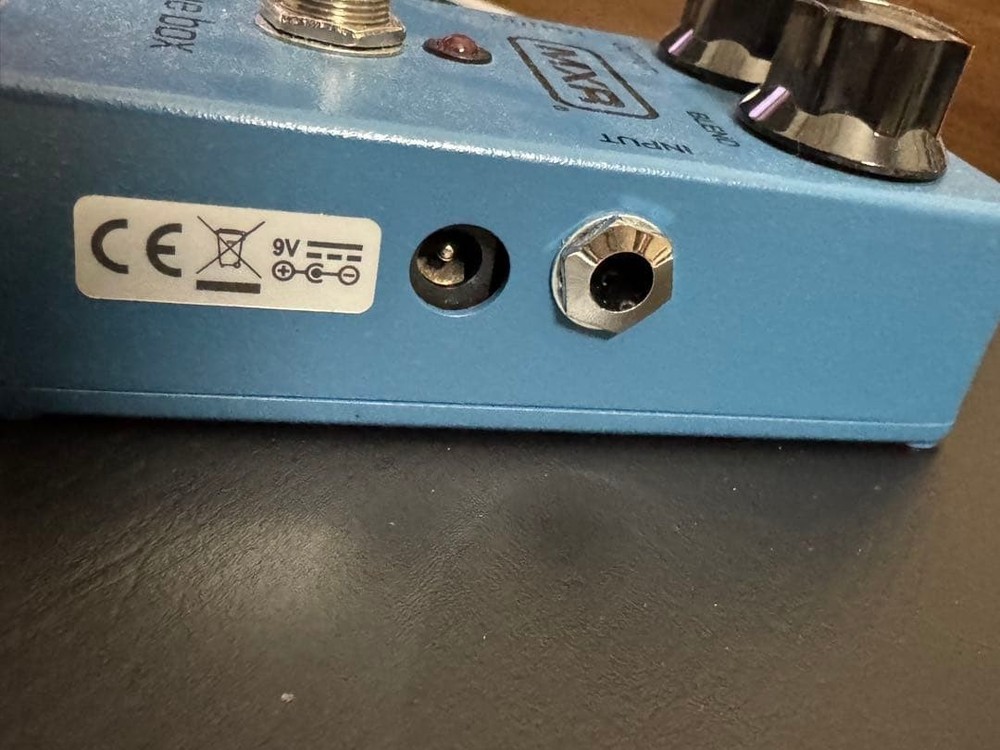 MXR Blue Box Octave Fuzz Guitar Effects Pedal