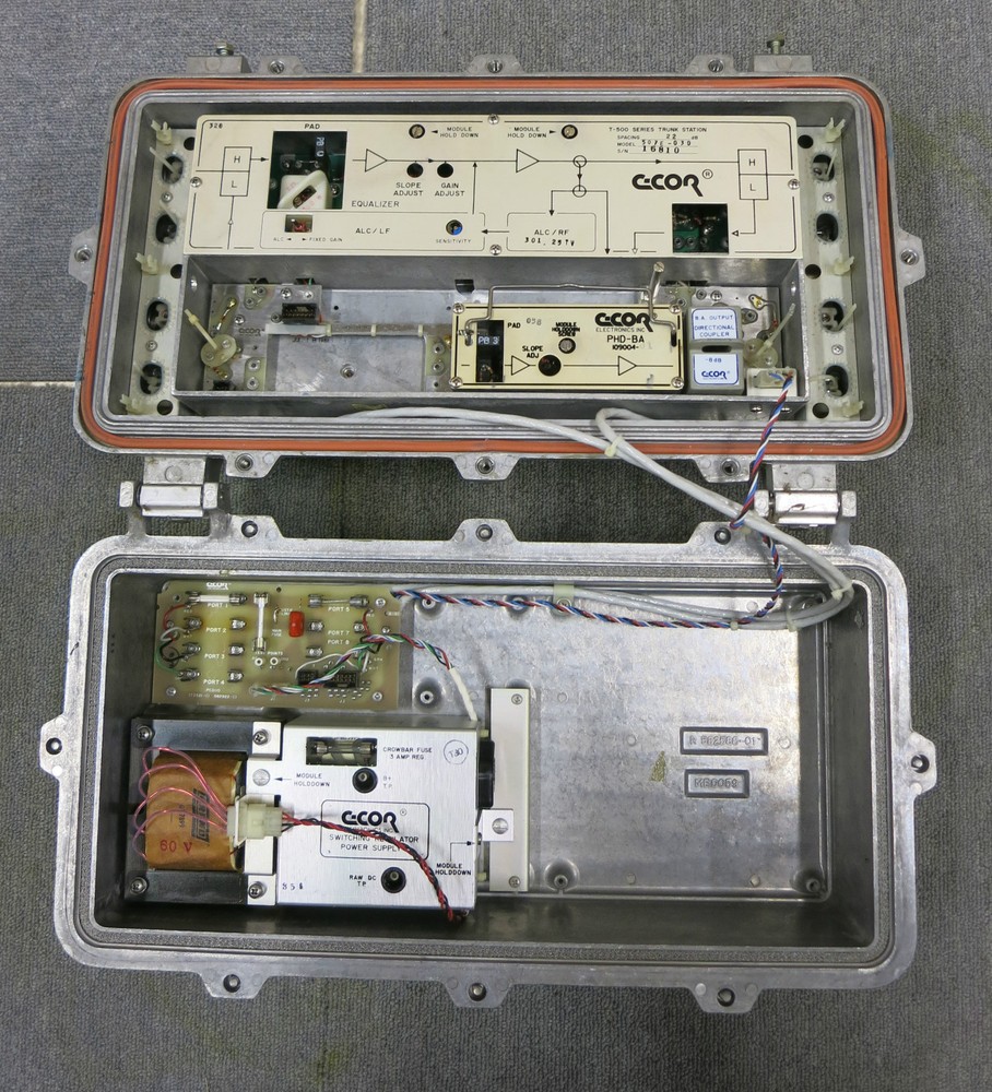 C-Cor Electronics T-500 Series 507E-030 22dB Trunk Quadrant Amplifier Node