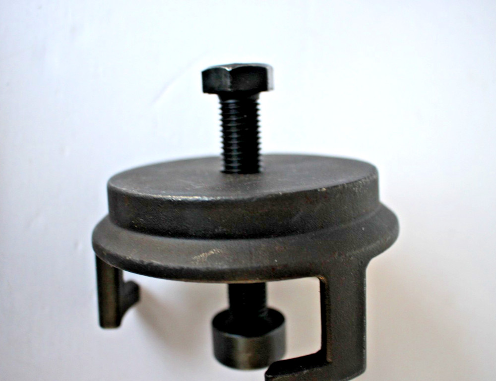 HARMONIC BALANCER PULLER PULLEY TOOL