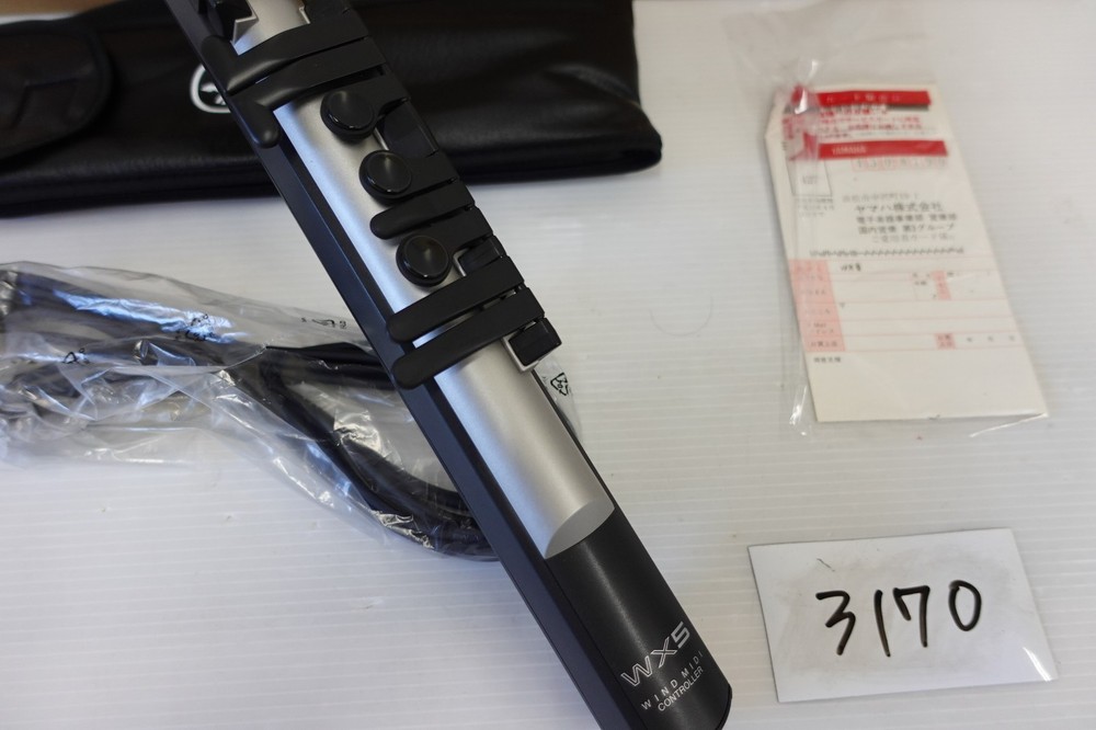 Yamaha WX5 Wind Synthesizer Midi Controller