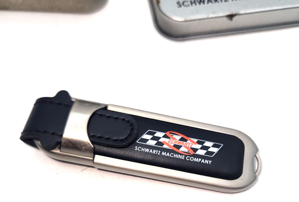 Schwartz Machine Company 4GB USB Stick