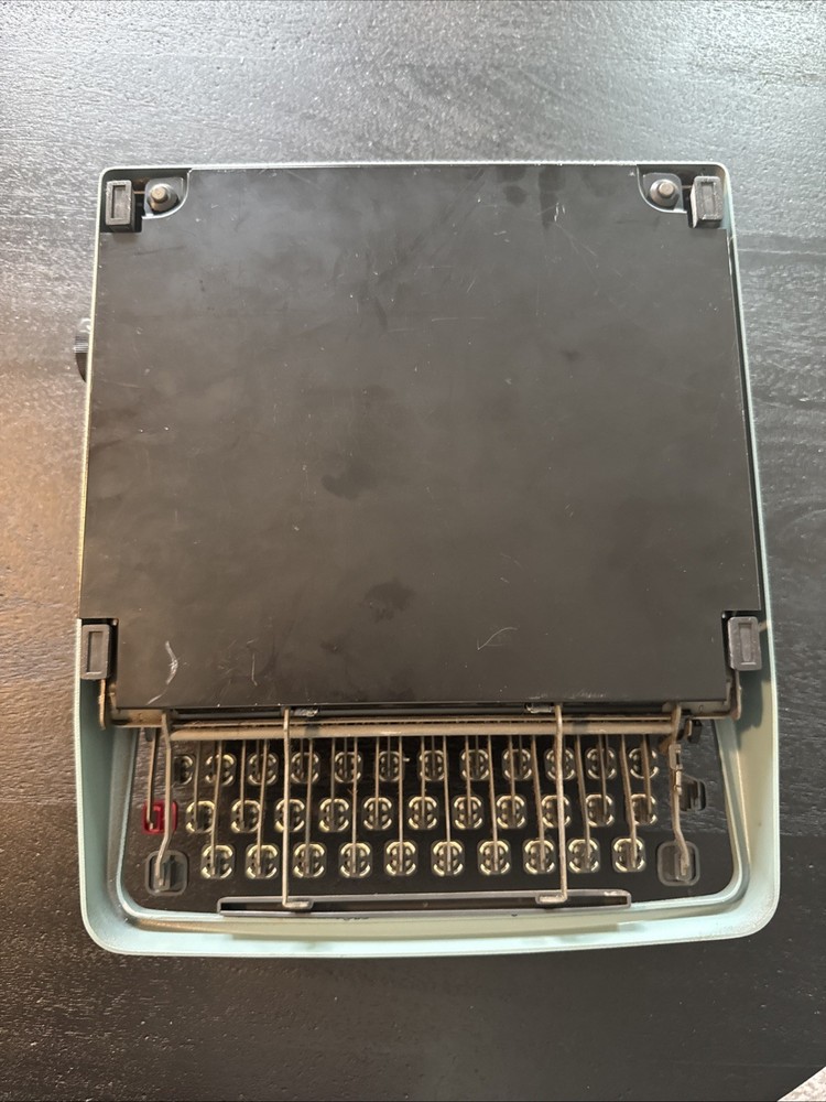 Olivetti Underwood Typewriter