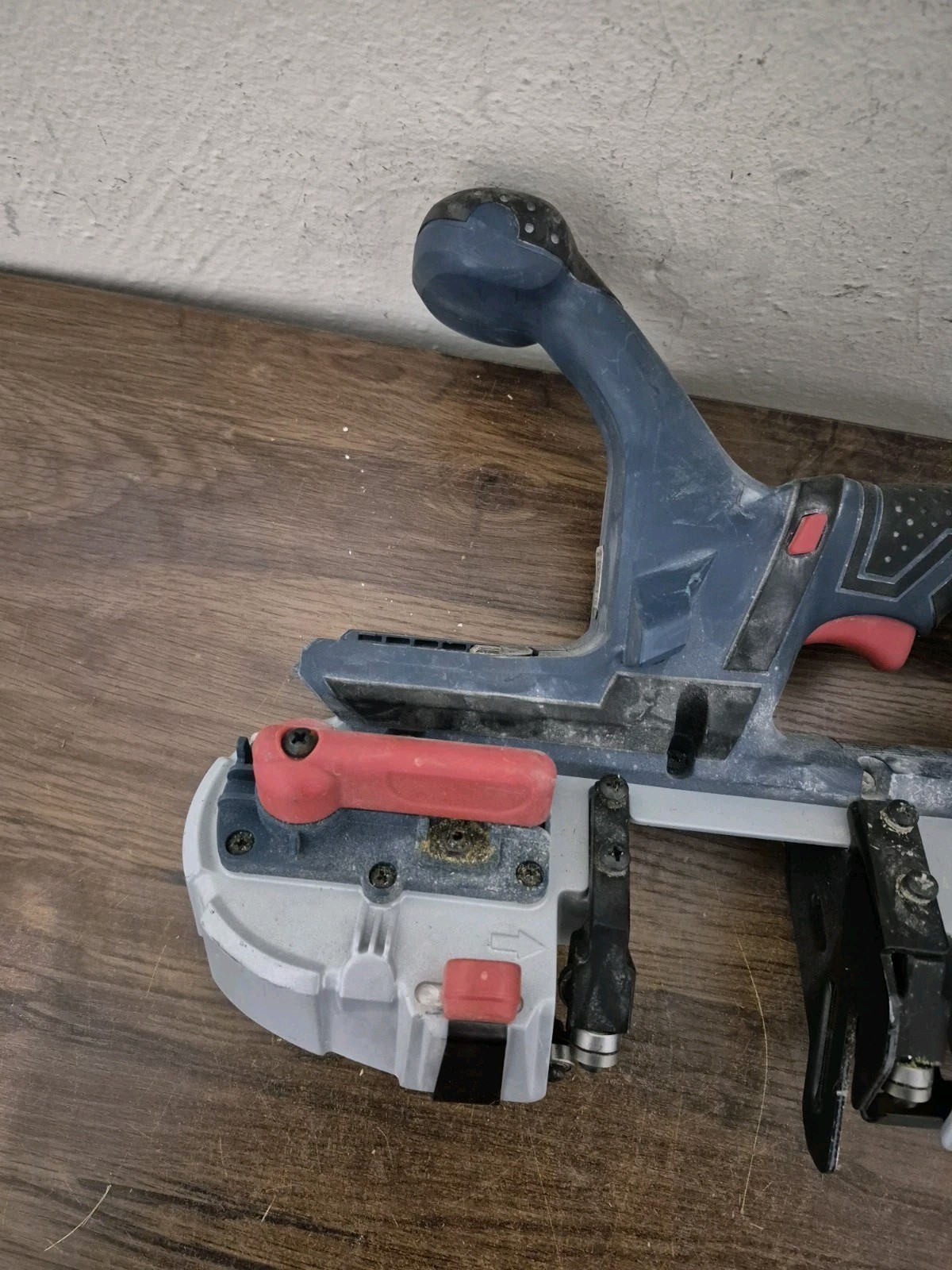 BOSCH GCB18V-2 18v Compact Cordless Band Saw