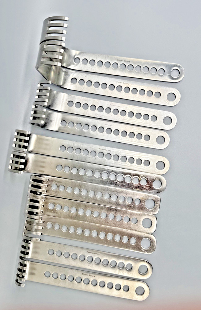 V. Mueller Charnley Retractor Initial Incision Orthopedic Blade Set