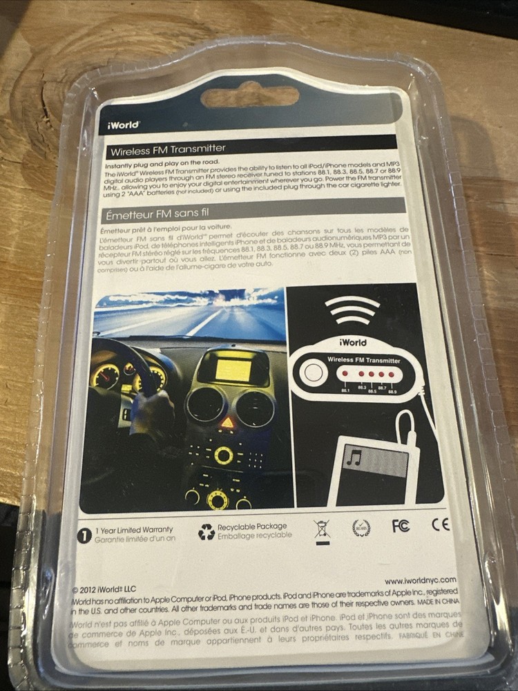iWorld wireless FM transmitter #FM-3000 iPad, iPhone, MP3 compatible NEW IN BOX