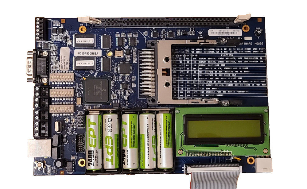 Tyco Software House iStar Ultra SE Controller with two ACM Ultra 8-Reader Brds
