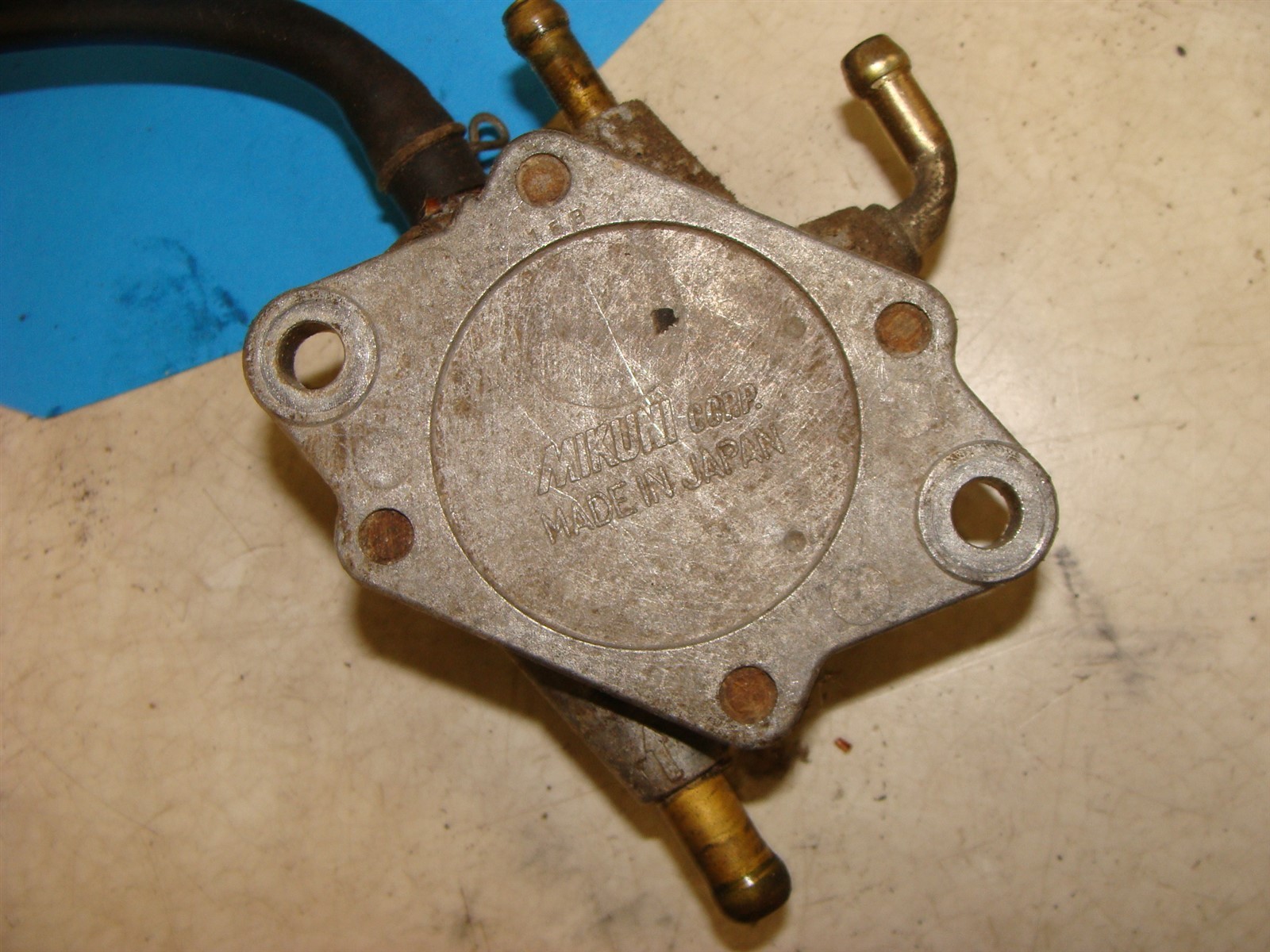 1992 YAMAHA PHAZER 2 II PZ480e oem Mikuni gas fuel pump snowmobile twin cyl