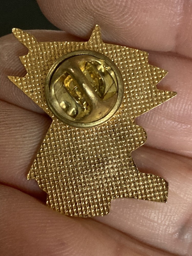 Vault 9.0 gymnastics Lapel Pin EUC K535