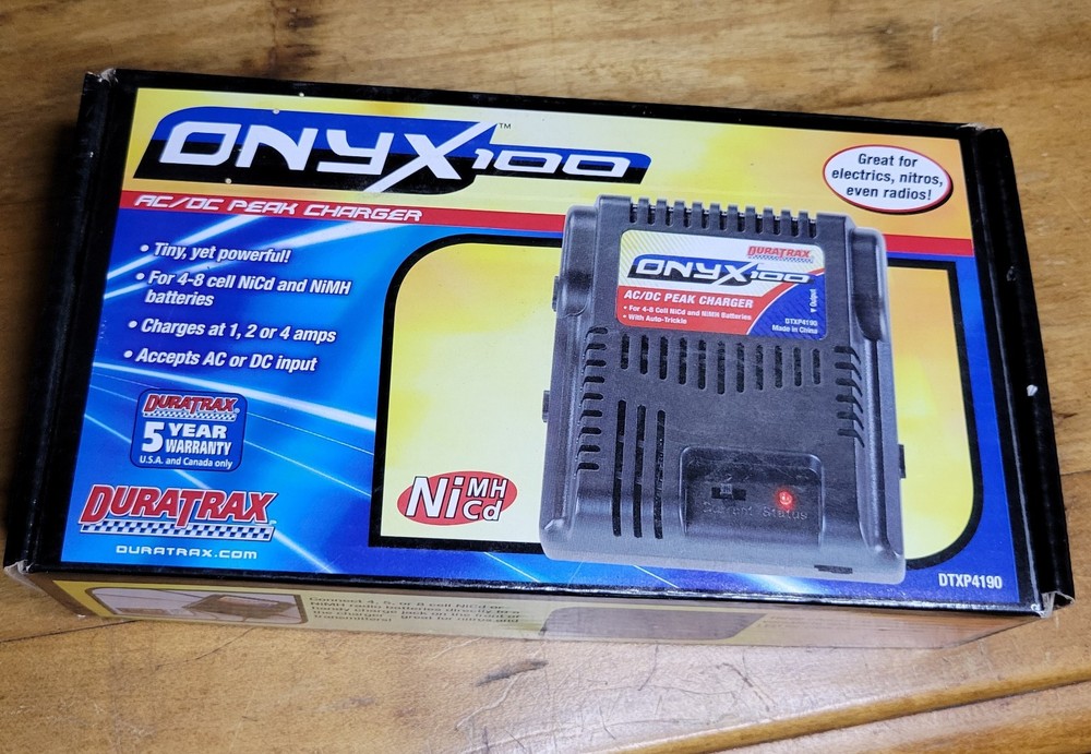 Onyx 100 AC/DC Charger