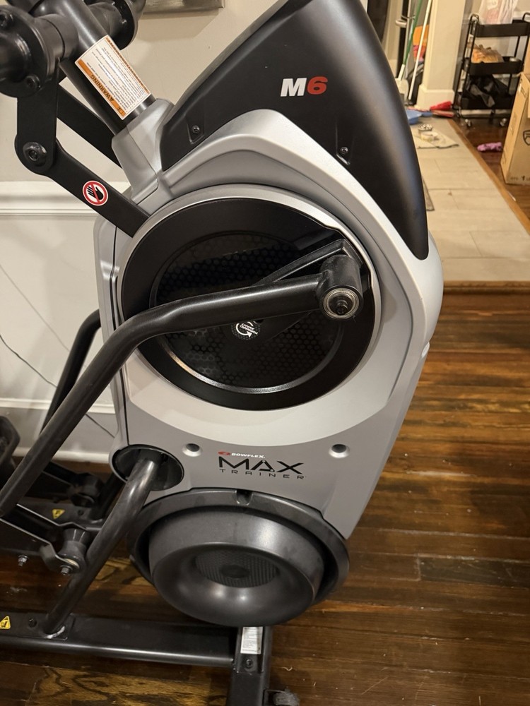 Bowflex Max Trainer M6 Elliptical, LCD Display, MAX 14 Min, Black/Gray