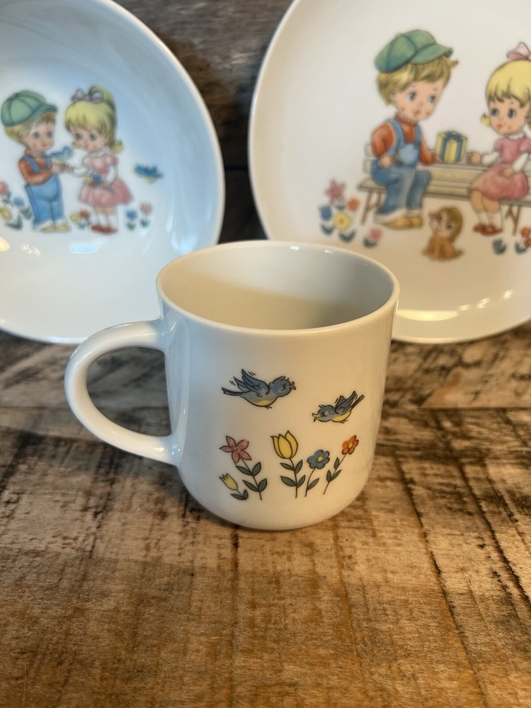 Three Piece Juvenile Set Porcelain Ware Kitchen Decor