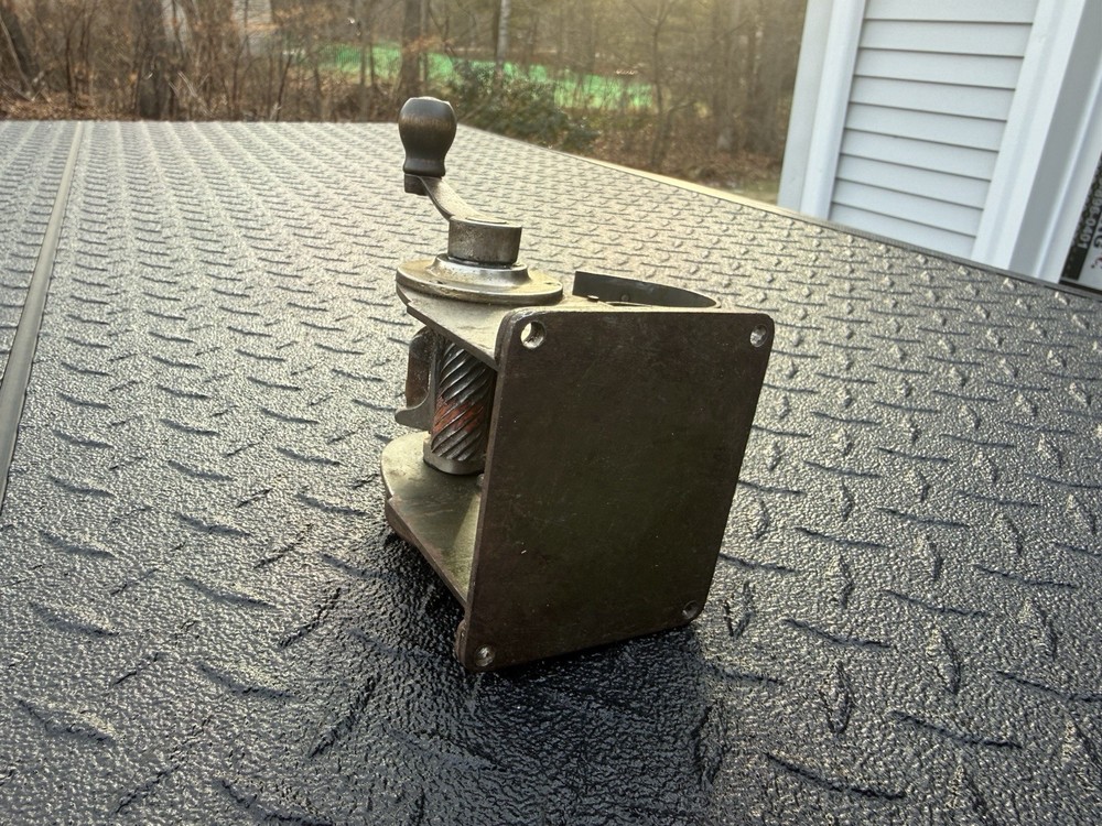 Antique Wizard Pencil Sharpener Works Nice!