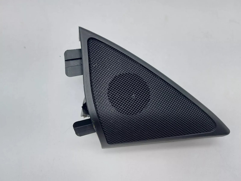 MERCEDES E CLASS C207 W207 TWEETER SPEAKER 2011 A2077200411