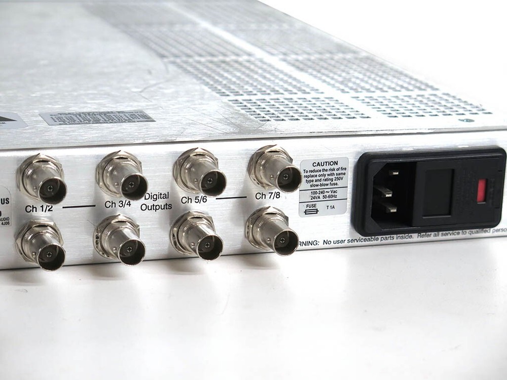 Dolby DP572 professional Dolby E decoder multichannel audio distribution system