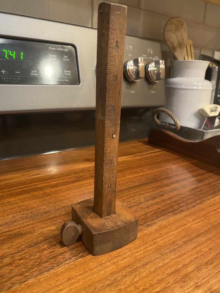 Vintage wood Scribe Marking Gauge Measuring Tool