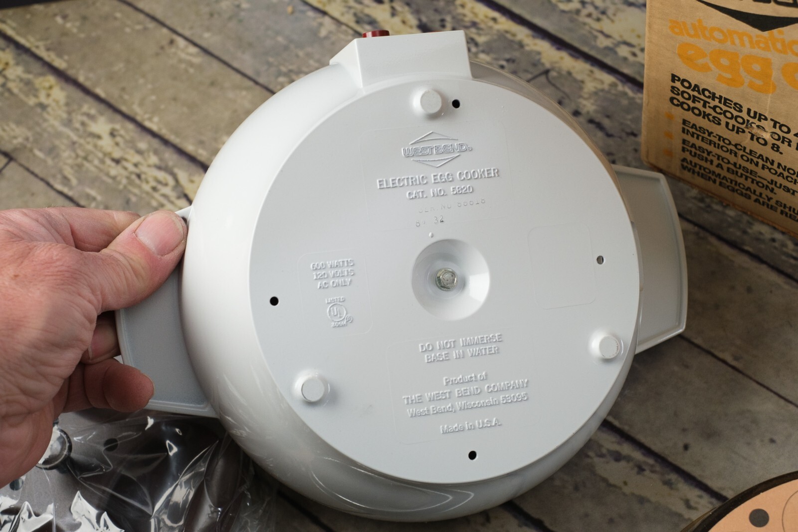 WEST BEND Automatic Egg Cooker 86618 NOS Original Box Instructions Vintage