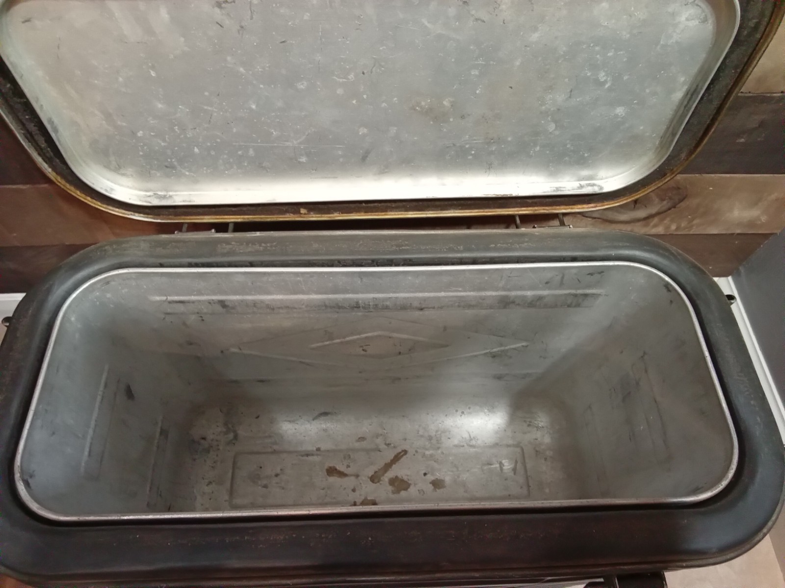 Vintage US Military Insulated Storage Box 1961 Landers Frary Clark Metal Storage