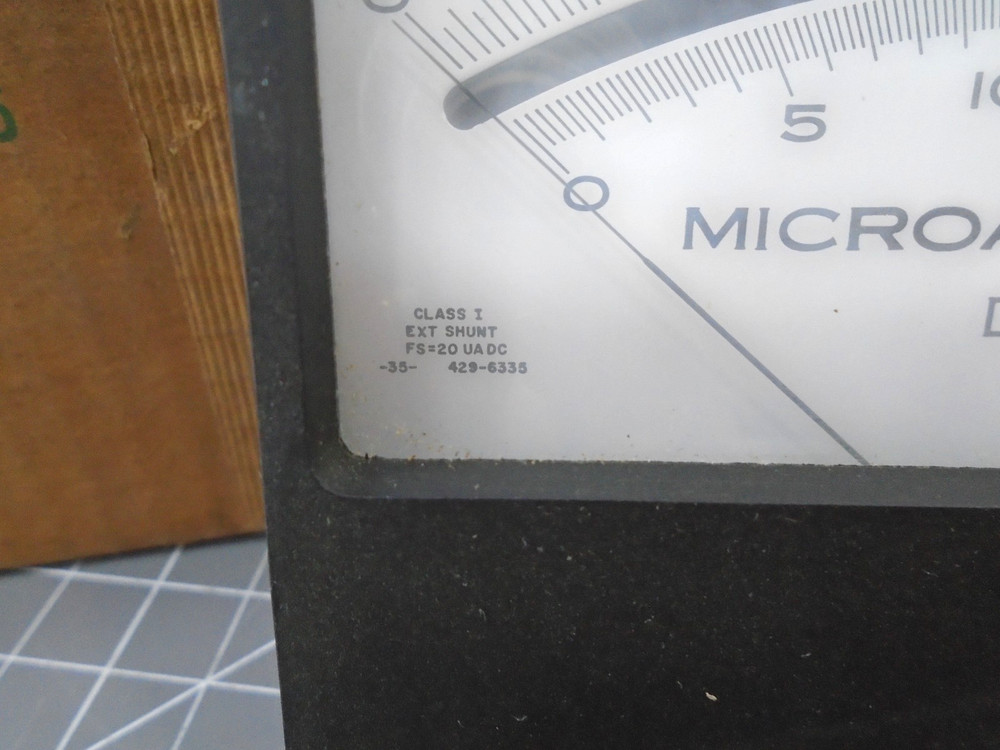 NEW API Instruments 53-0832-0000 Model 503 50 Microamperes DC Panel Meter