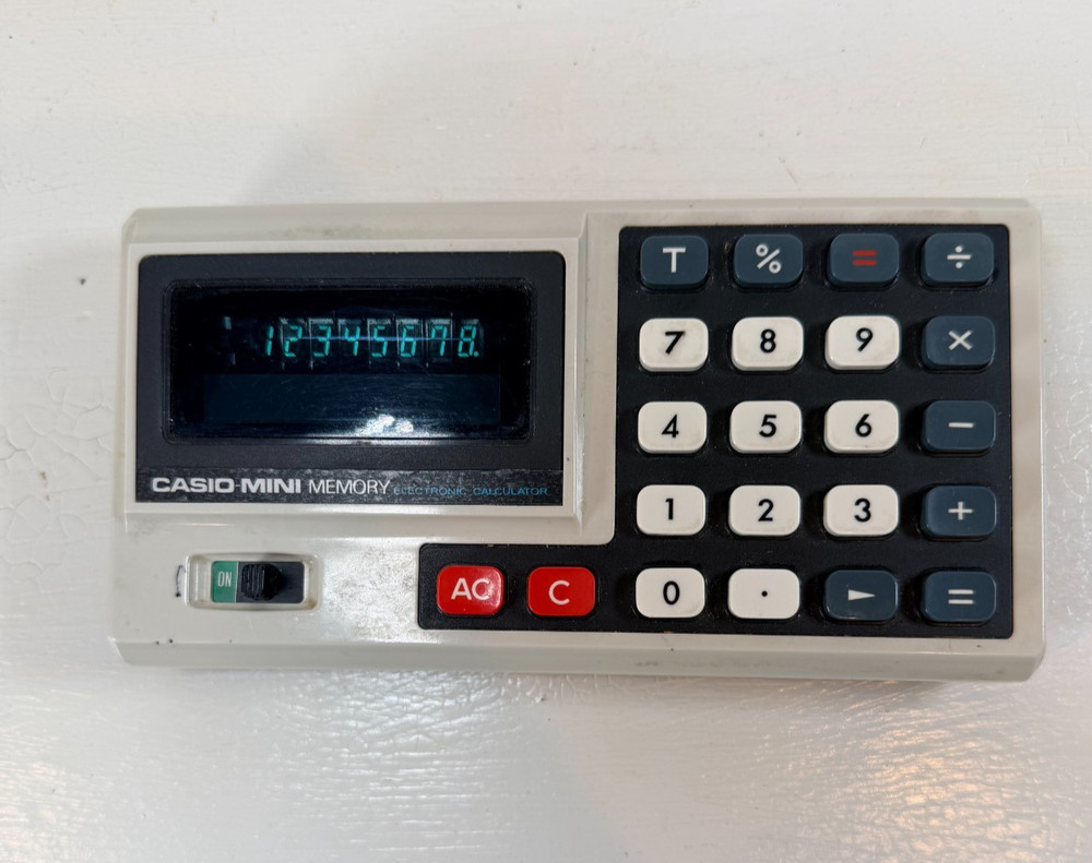 Vintage Casio Mini Memory Calculator Working